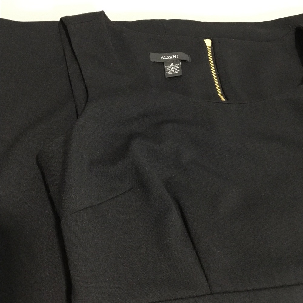 Black Dress - Picture 11 of 16